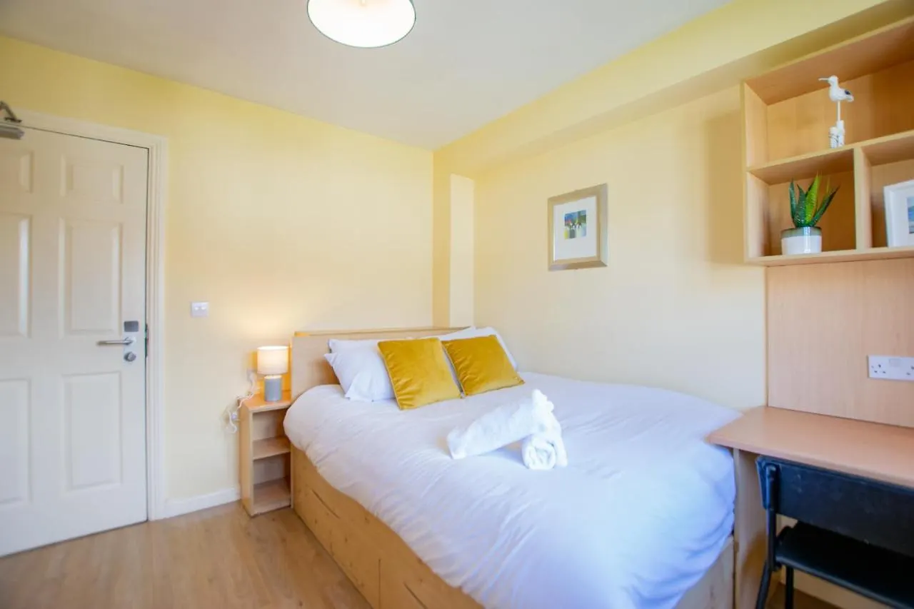 137 - The Townhouse At Gort Na Coiribe By Shortstays Galway Holiday home