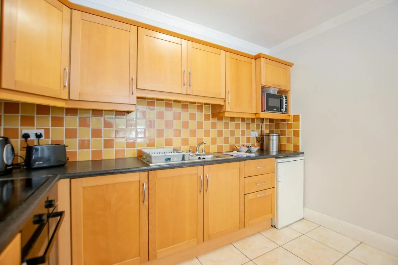 Holiday home 137 - The Townhouse At Gort Na Coiribe By Shortstays Galway