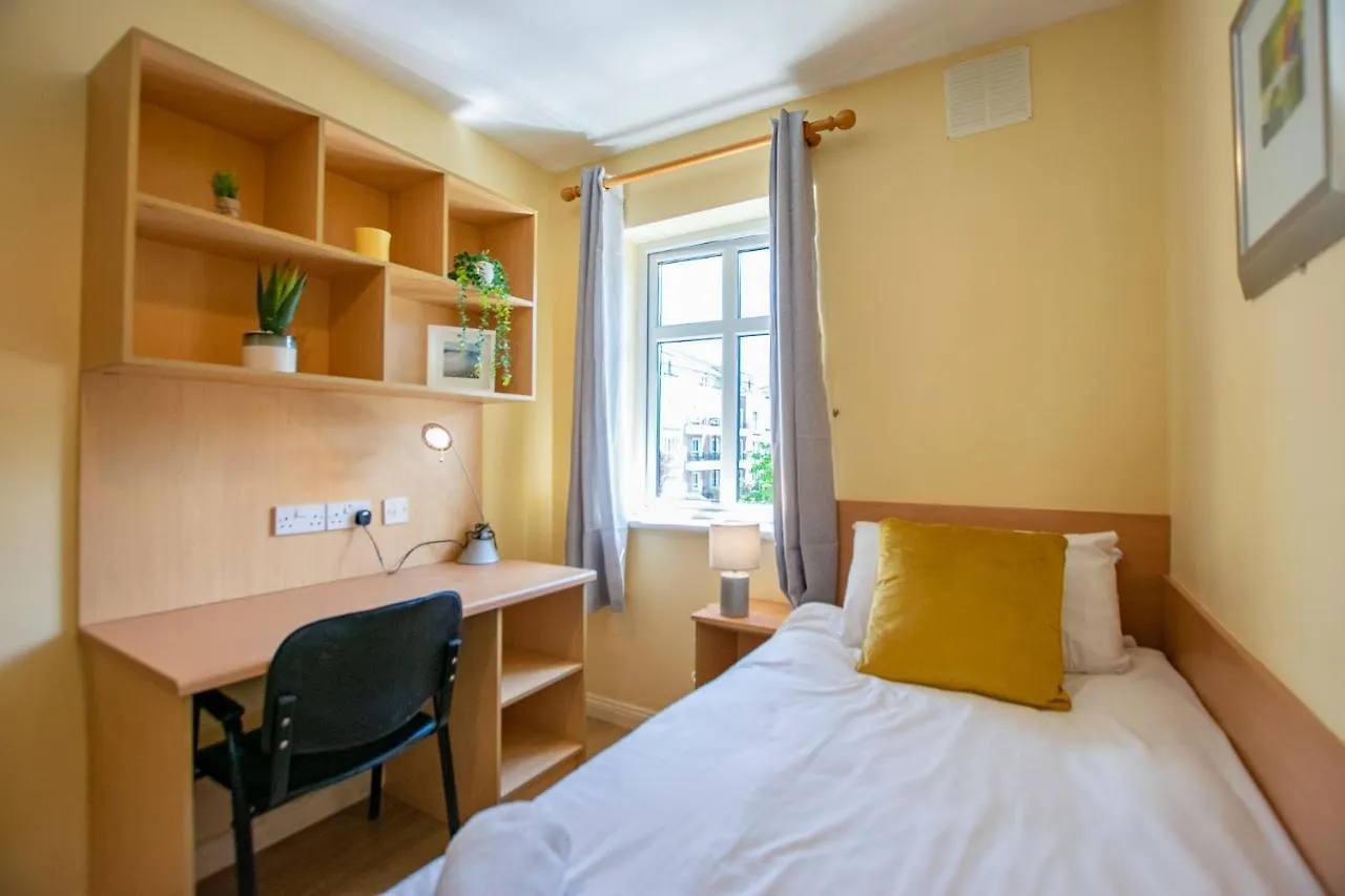 137 - The Townhouse At Gort Na Coiribe By Shortstays Galway 0*,