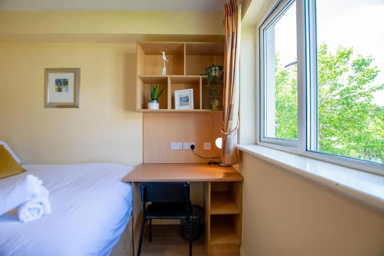 137 - The Townhouse At Gort Na Coiribe By Shortstays Galway 0*,  Ireland
